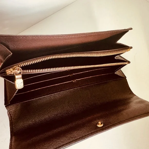 Louis Vuitton Wallet